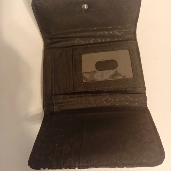 Vera Bradley Paisley Noir trifold women's  Wallet - Picture 4 of 5